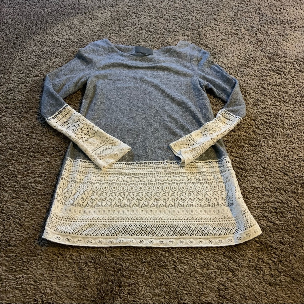 Anthropologie Sundays in Brooklyn top size M - Picture 1 of 3